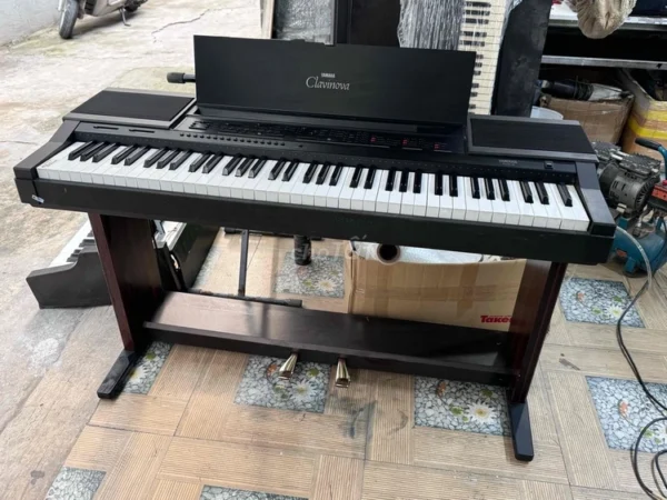 Yamaha CVP5